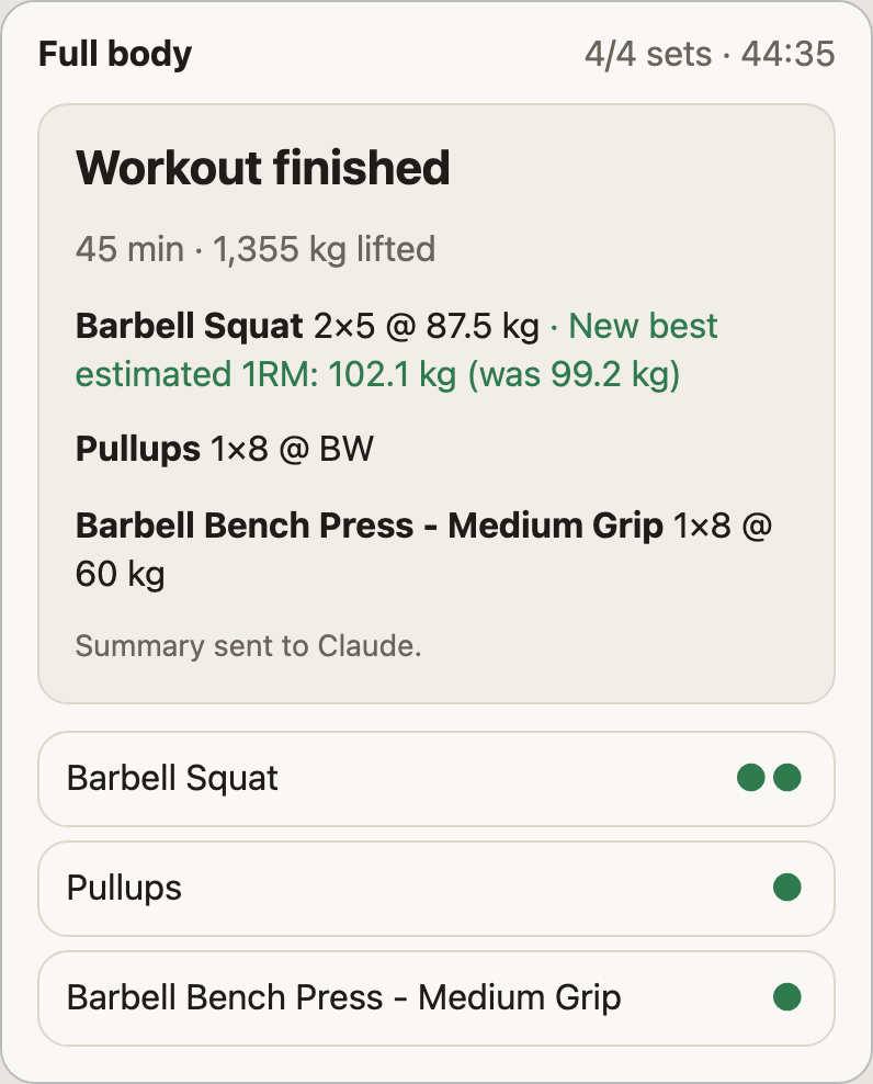 The finished workout summary: 45 minutes, 1,355 kg lifted and a new best estimated one-rep max for the squat